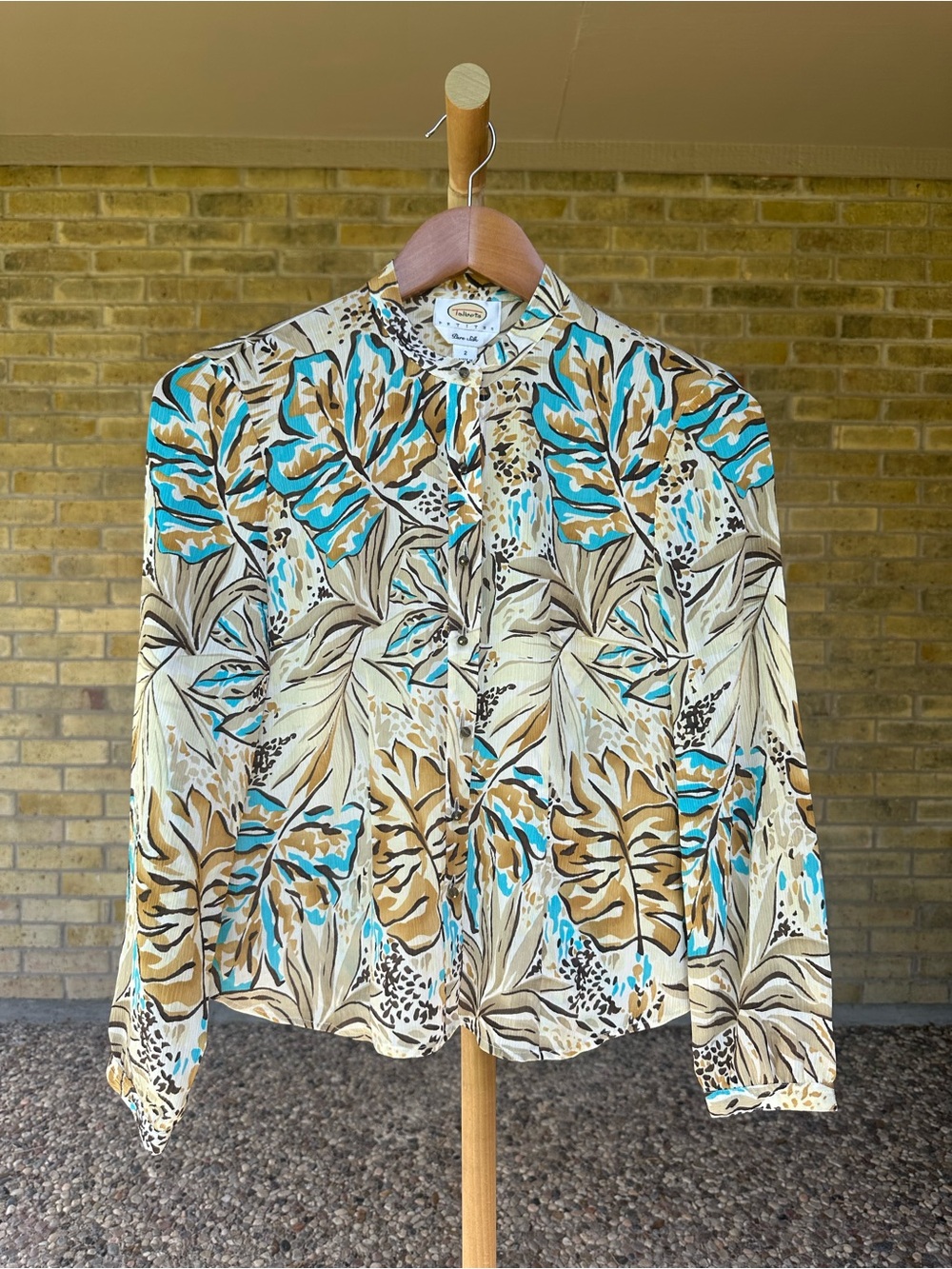 Vintage Boho Tropical Print Talbots Button-Up Shirt in Cream & Teal 100% Silk